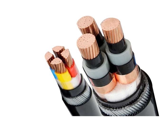 จีน สายไฟหุ้มสายไฟแรงดันไฟฟ้าต่ำ / ปานกลาง 1 - 5 Cores Underground Cable ผู้ผลิต