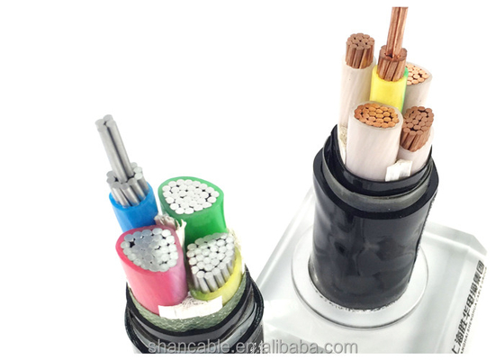 18AWG Conductor Gauge Low Smoke Zero Halogen Cable สําหรับการใช้งานความแรงดันสูงและวัสดุประกอบความละเอียด ผู้ผลิต